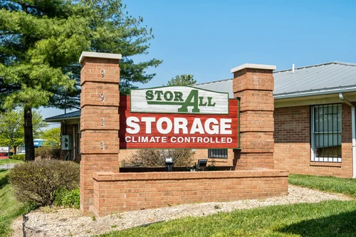 Stor-All Lyndon storage facility exterior view